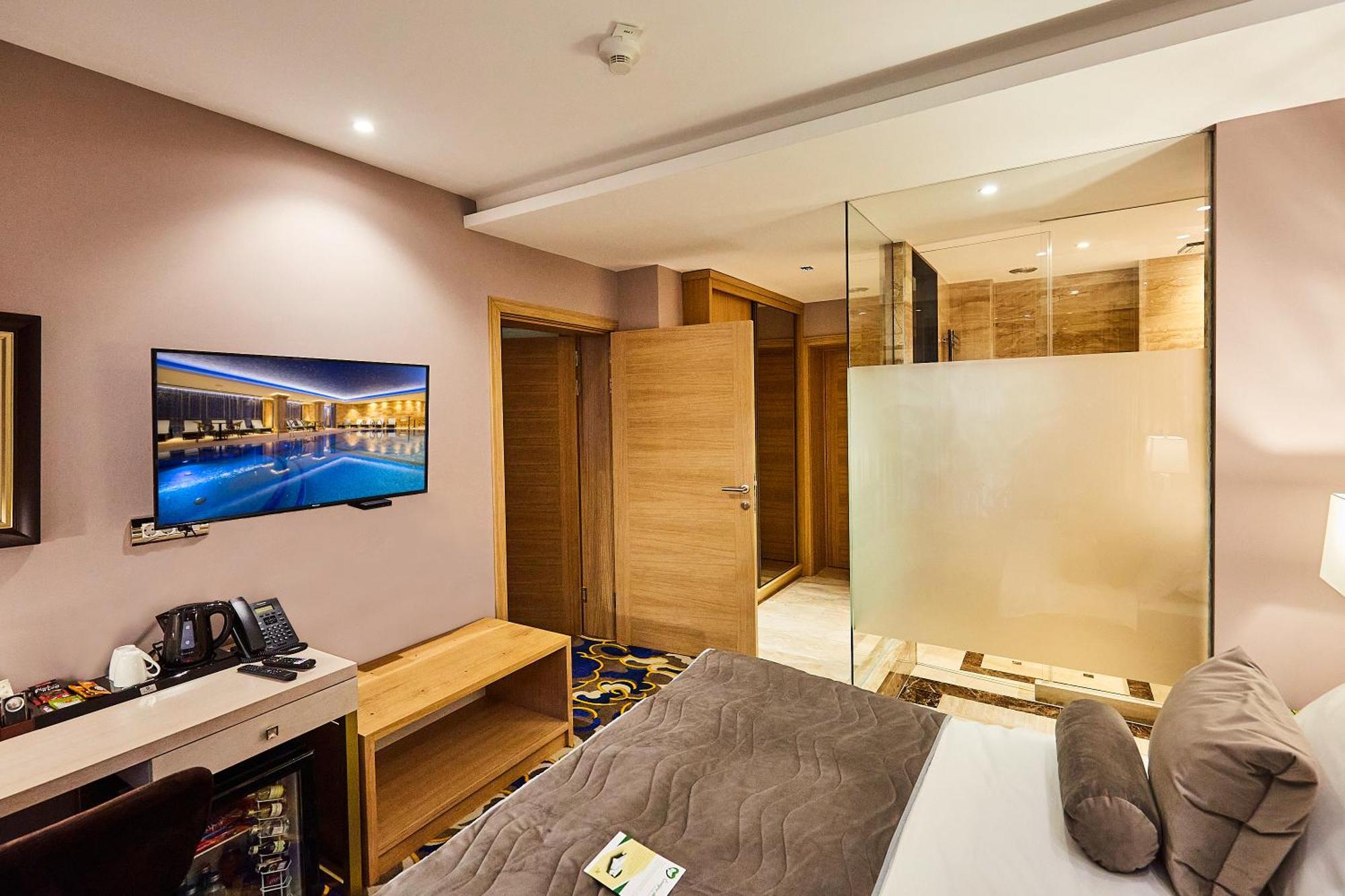 A Hoteli - Hotel Park Vrnjačka Banja 외부 사진 A room at the hotel
