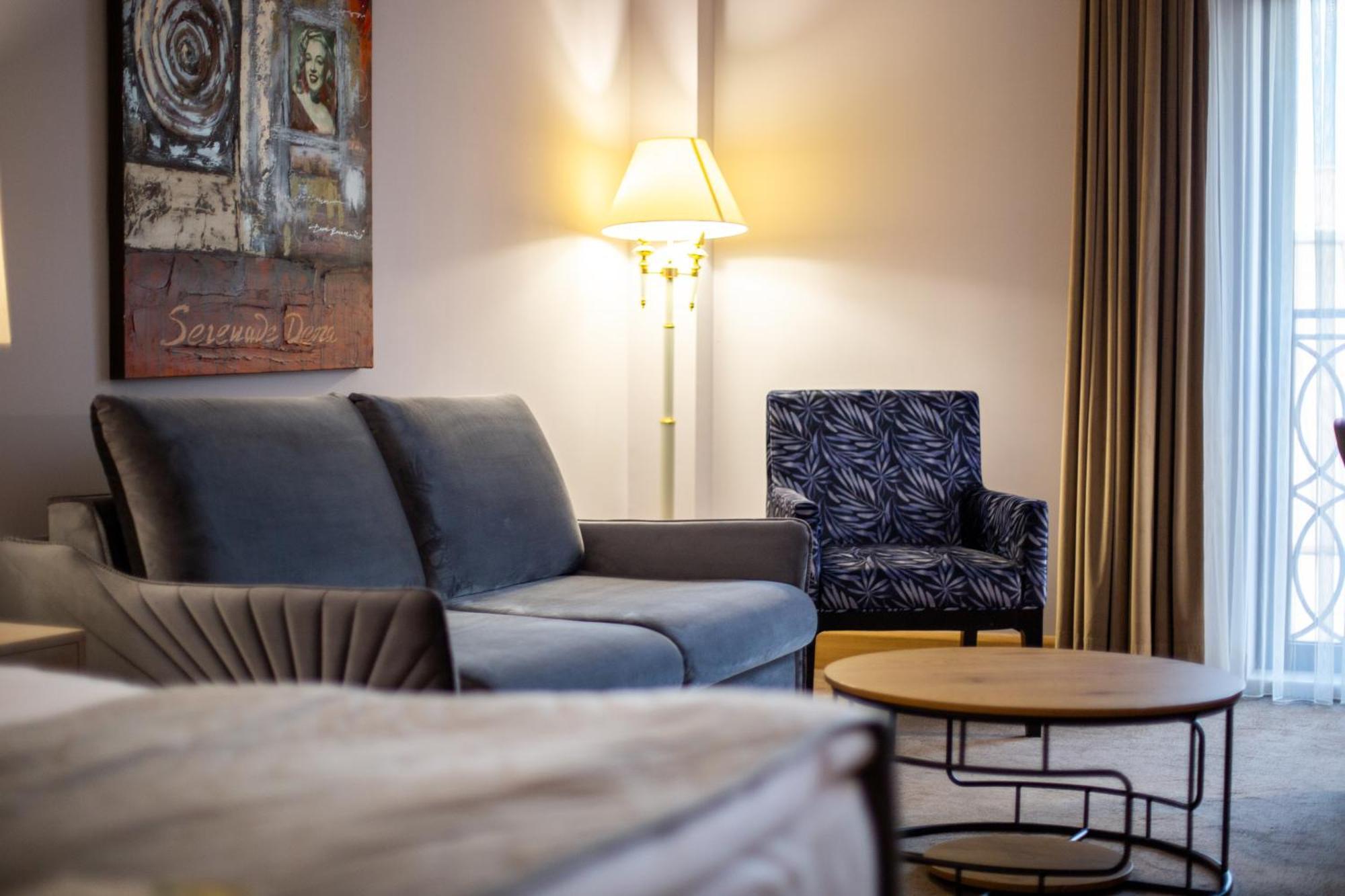A Hoteli - Hotel Park Vrnjačka Banja 외부 사진 A living room at the hotel